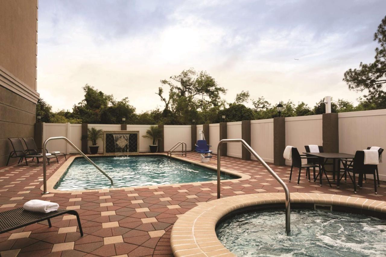 Country Inn & Suites By Radisson, Tampa Airport North, Fl Exterior foto